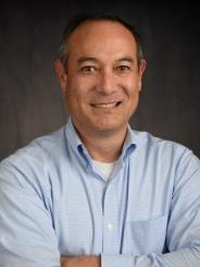A photo of John Inazu